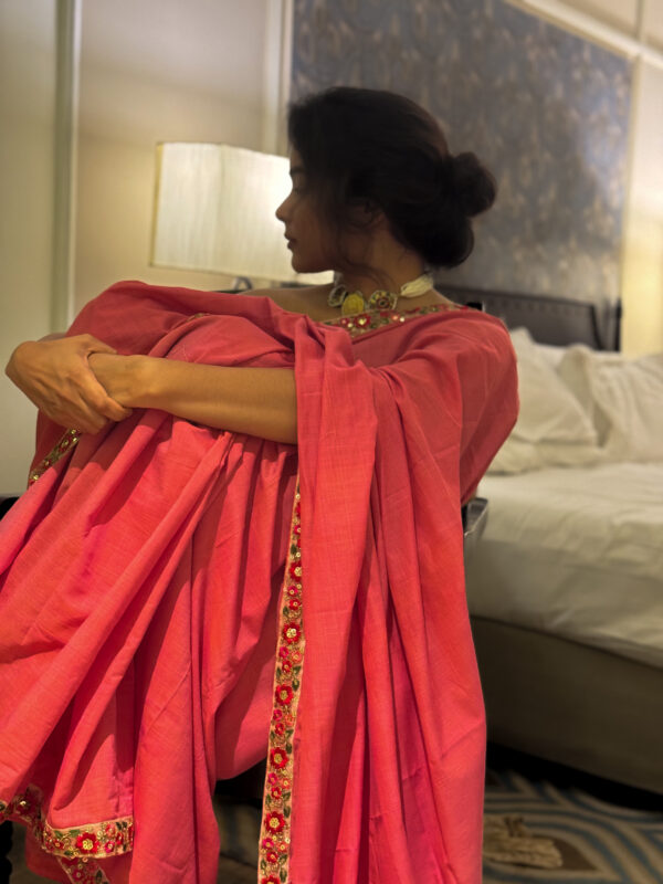 Valley of flowers saree - Image 12