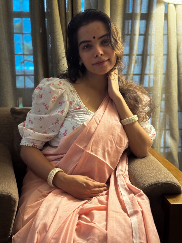 Peachy saree - Image 7