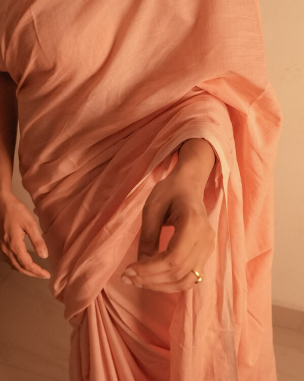 Peachy saree - Image 4