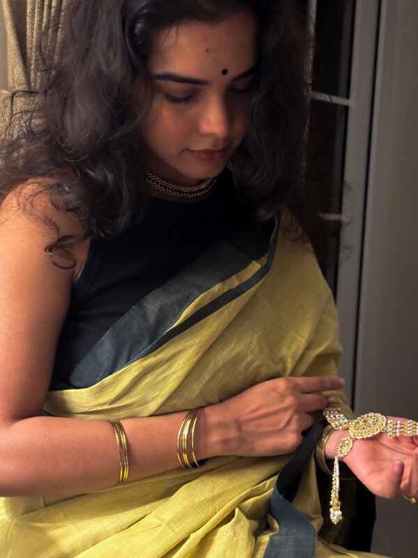 Ochre kasavu saree - Image 3