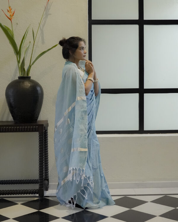 Vinca saree - Image 10