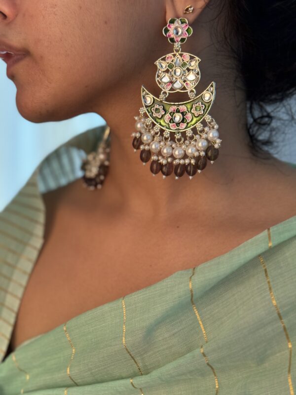 Dua earring