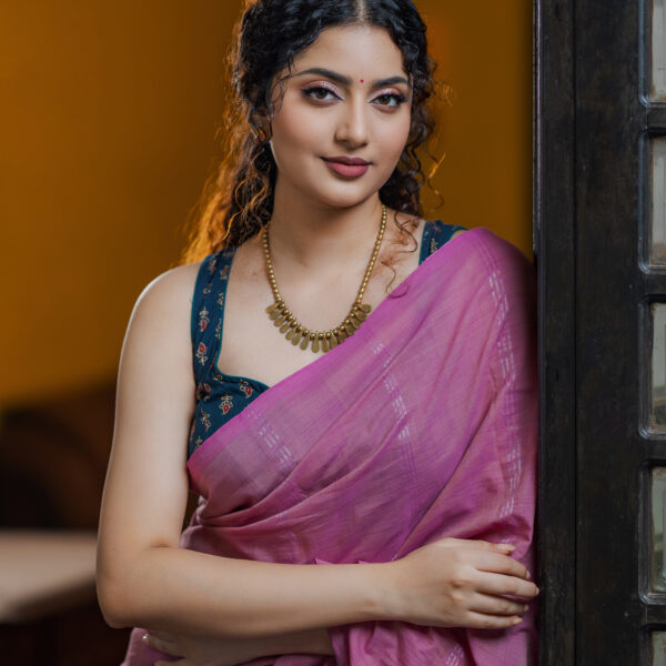 Naira Saree