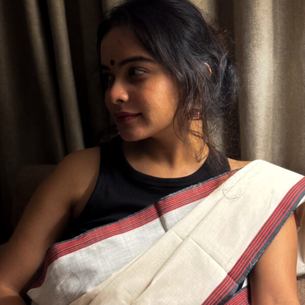 Chinmayi set mundu