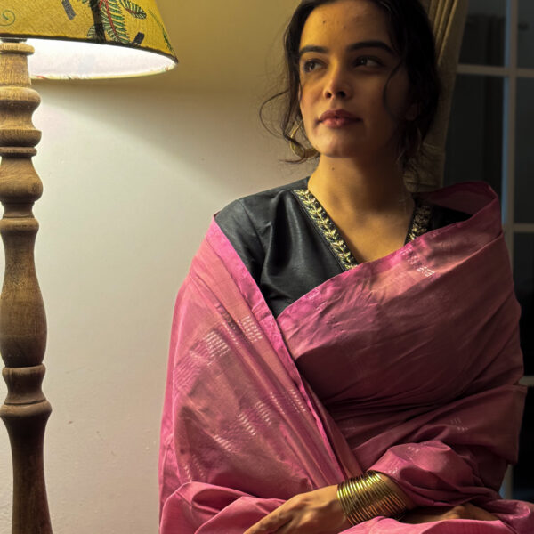 Naira Saree