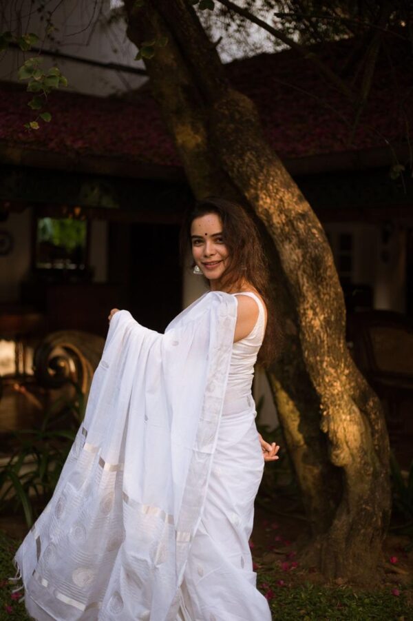 Anaswara Saree - Image 4
