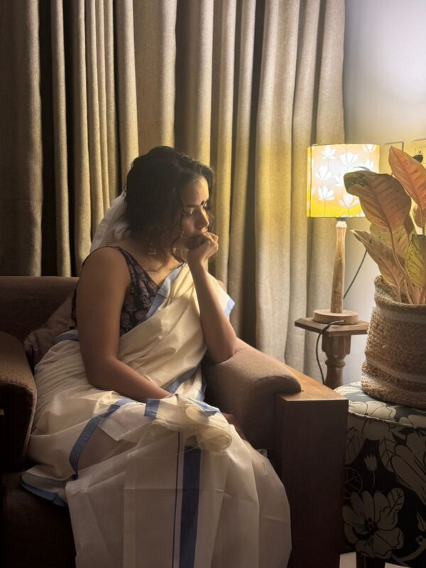 Indulekha set mundu