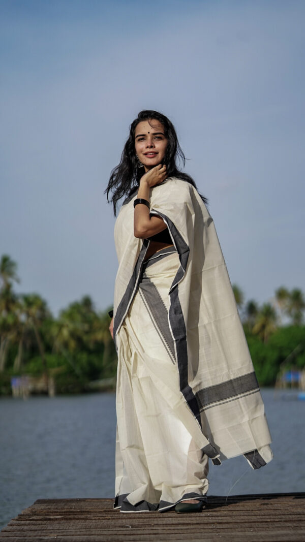 Kannaki black kara set mundu - Image 5