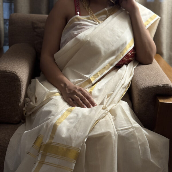 Kerala Kasavu saree